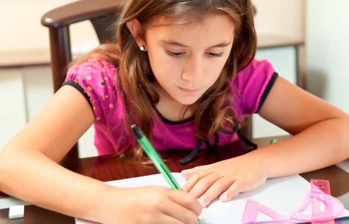 Tareas: ¿traen los niños demasiados deberes a casa?