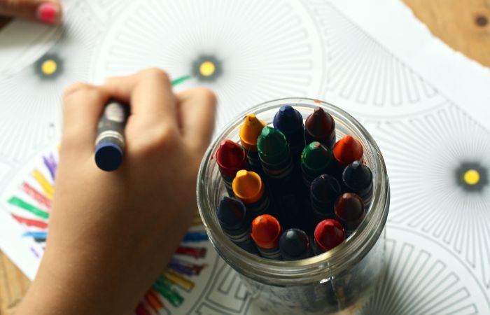 Cuadernillo descargable: 10 Dibujos de Navidad para imprimir y colorear