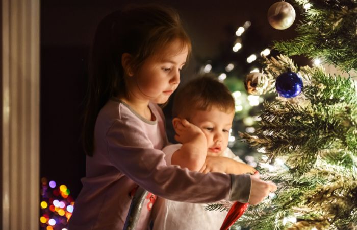 ¡SOS! Cómo evitar que los niños sufran accidentes en Navidad