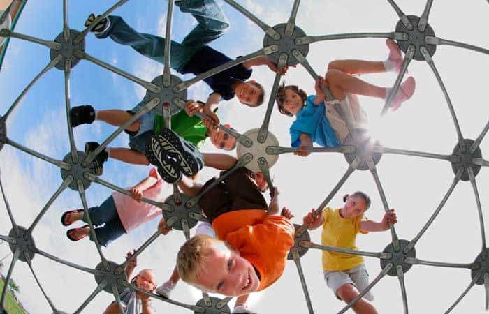 El exceso de ocio estructurado: un mal de los niños del siglo XXI