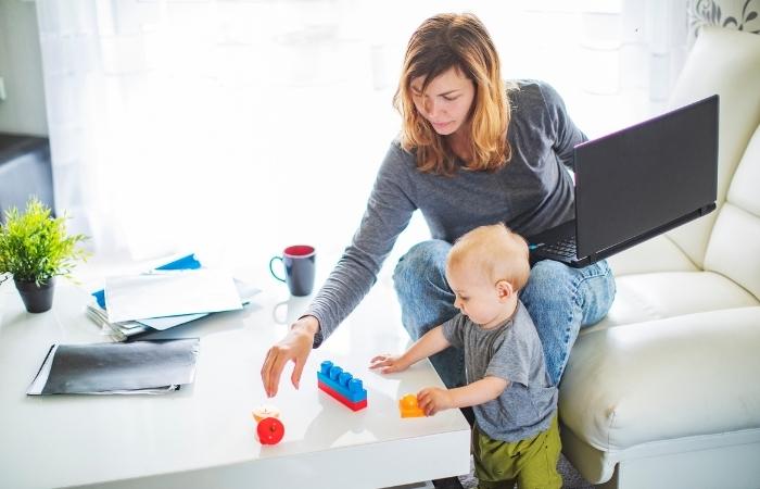 Madre, profesional, pareja... ¿Tenemos que poder con todo?