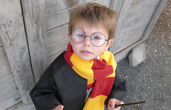 4 Disfraces caseros para convertir a los niños en estudiantes de Hogwarts