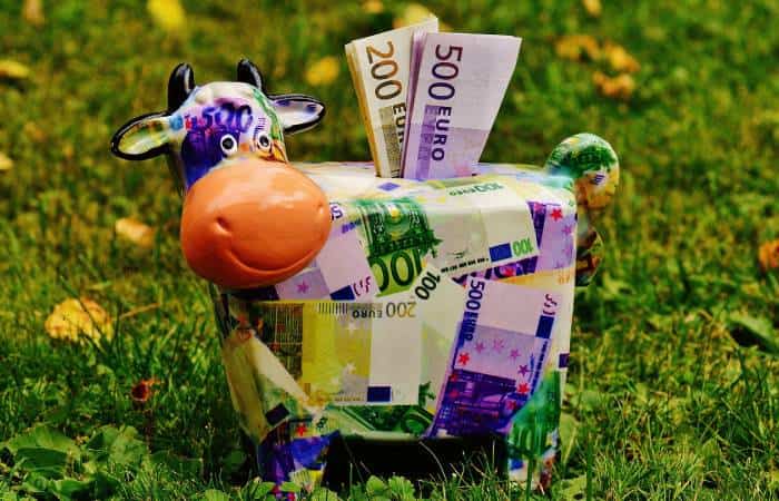 ¿Cuáles son los hábitos financieros que debemos enseñar a nuestros hijos?