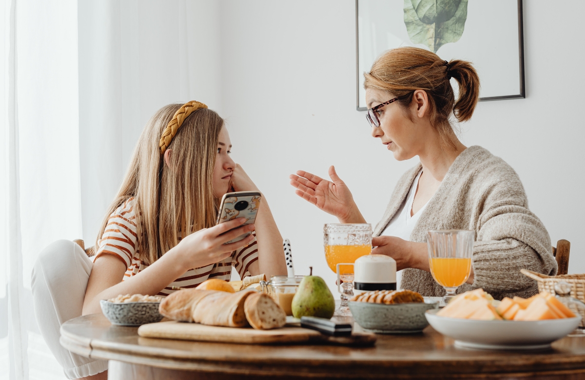 10 Frases tóxicas que nunca debemos decir a nuestras hijas