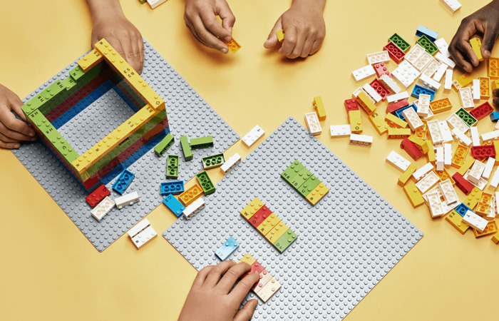 'LEGO Braille Bricks' y otros juegos para garantizar la inclusión y el aprendizaje de los niños ciegos