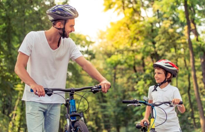 10 Ideas que te ayudarán a entretener a un hijo único durante las vacaciones de verano