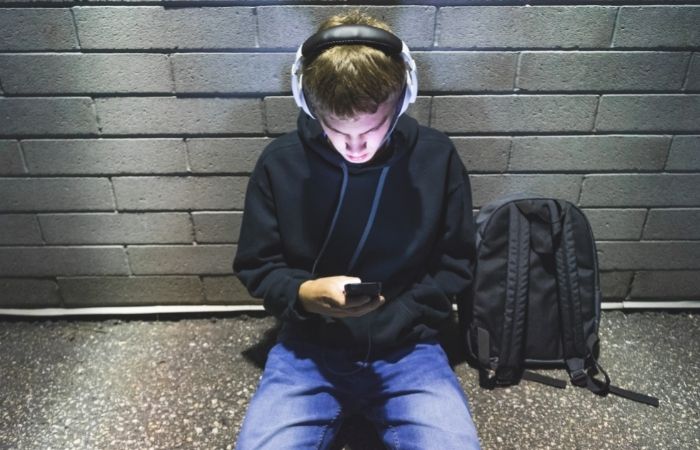 Adicción a los videojuegos y acorchamiento emocional, las principales causas del parricidio de Elche según Javier Urra