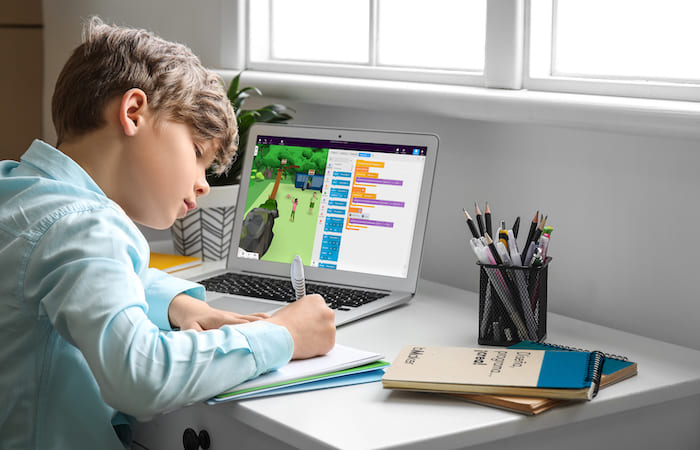 bMaker Academy: extraescolares para aprender tecnología y prepararse para el futuro
