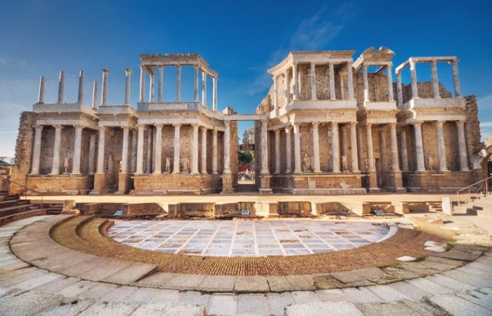 Cómo viajar por el mundo sin salir de España