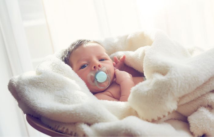 Chupetes y mordedores: cómo acertar para calmar a tu bebé