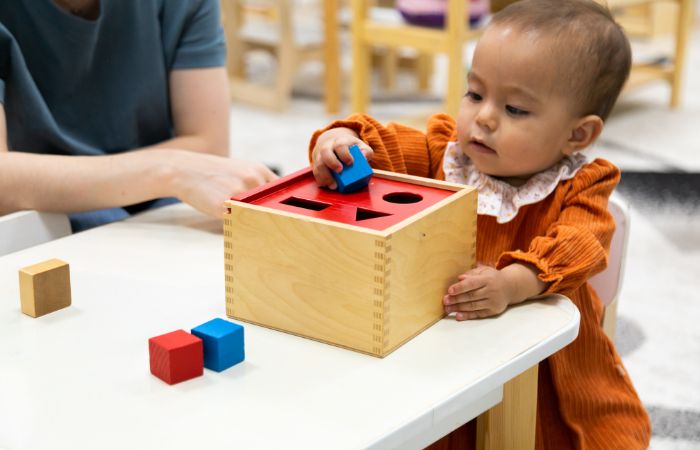 Cajas de permanencia Montessori: ¿qué ventajas tienen para el desarrollo del niño?