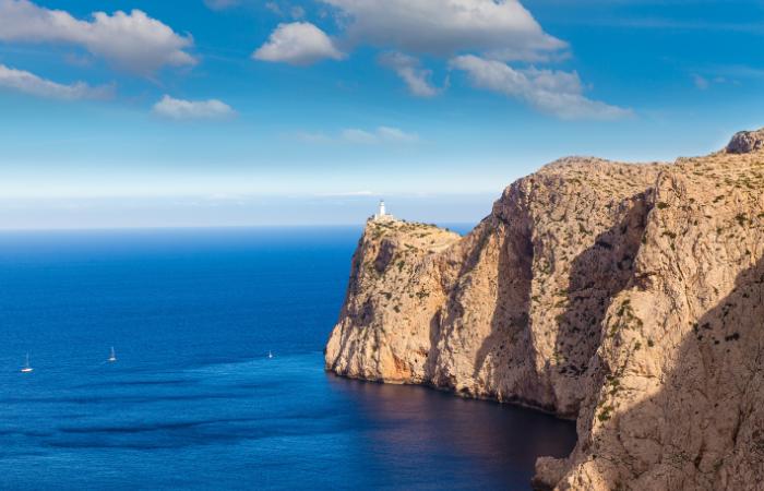 Los 10 acantilados más impresionantes de España