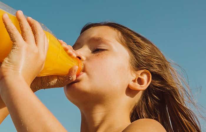 Hidratarse bien, imprescindible para mantener la salud durante las olas de calor
