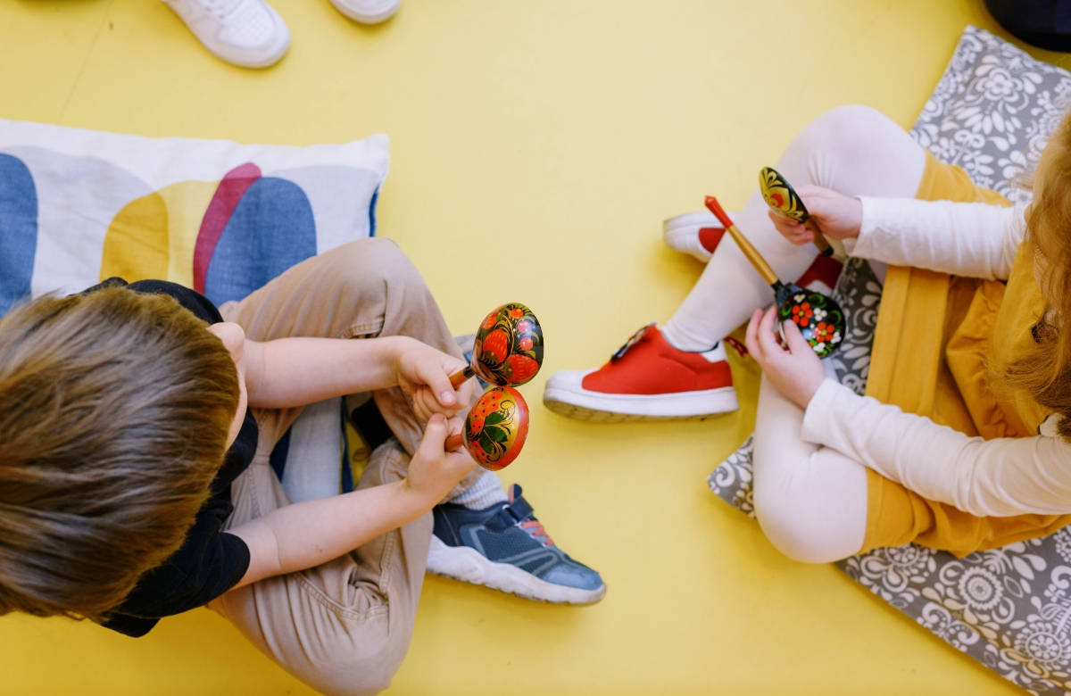 La influencia de las artes en el desarrollo emocional, social y creativo infantil