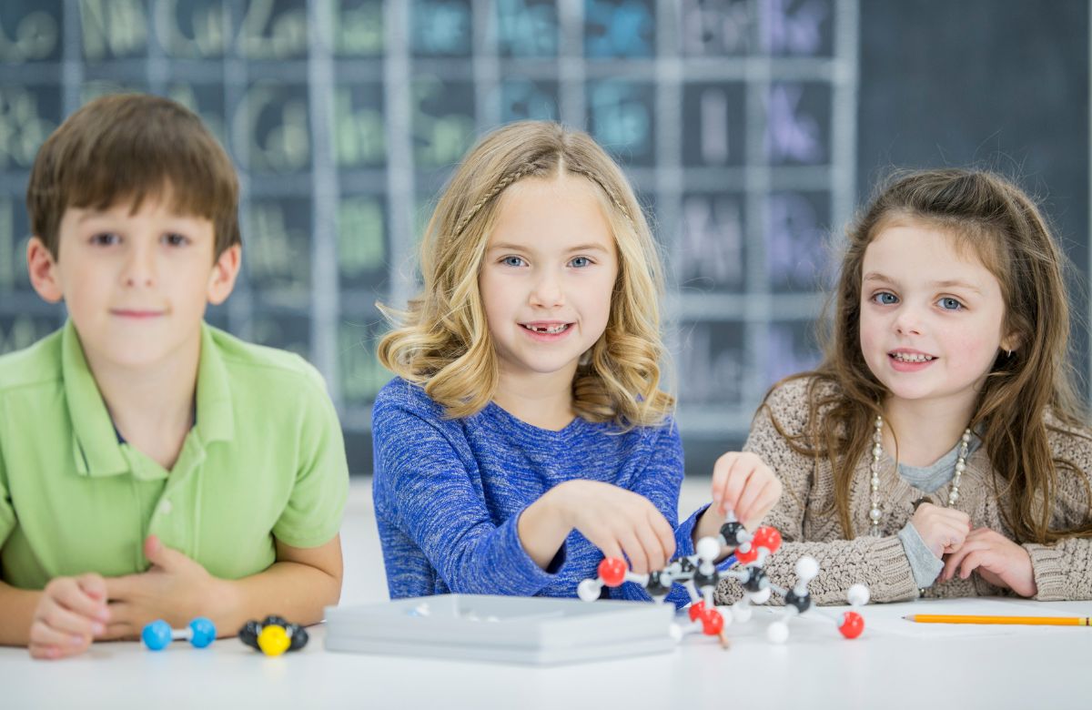 Más de 30 libros para acercar la ciencia y la tecnología a los niños