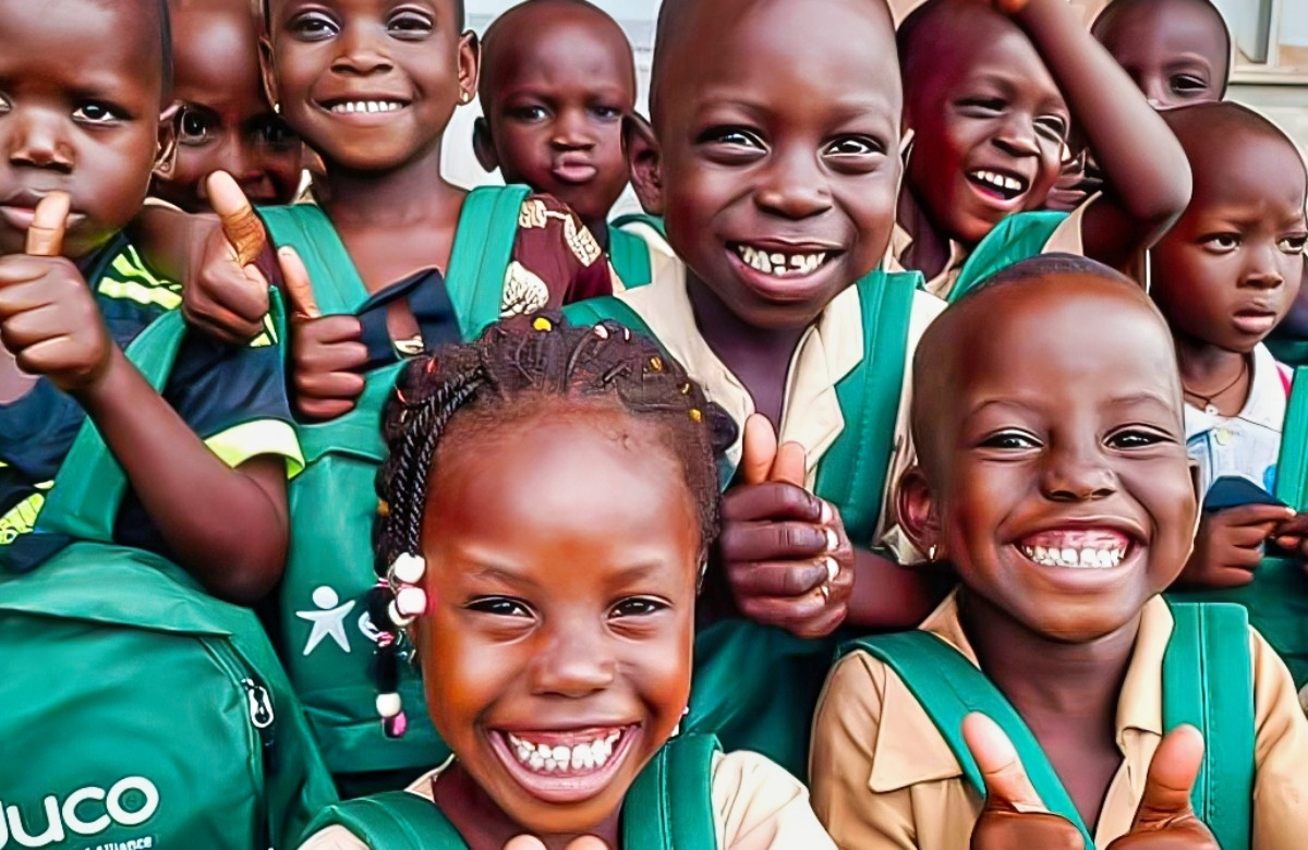 REGALOS SOLIDARIOS EDUCO: cambiando vidas
