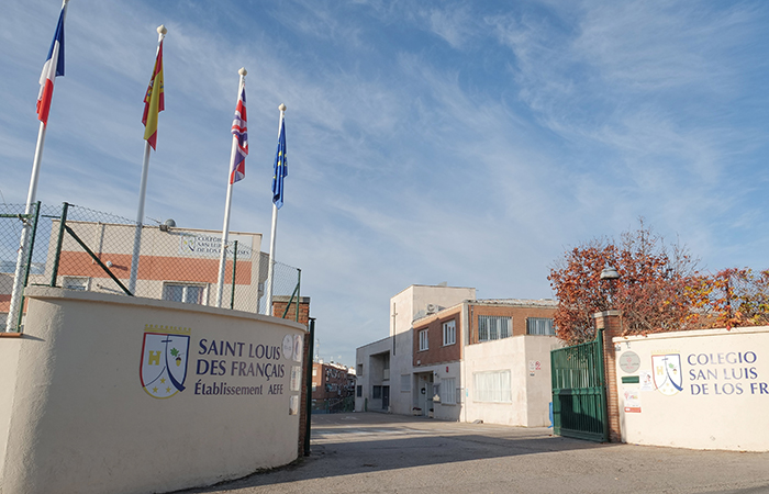 San Luis de los Franceses: 'English is essential… mais le français fait la différence'