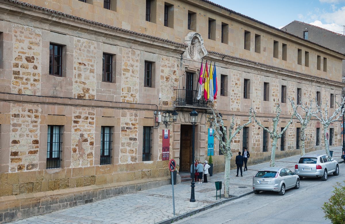 Colegio Episcopal Sagrada Familia, educación integral en un entorno único